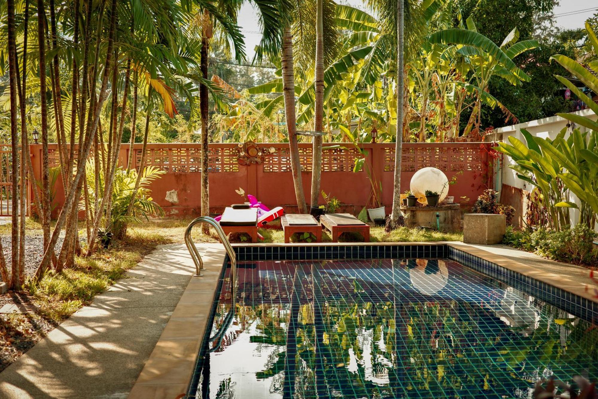 Beachfront Pool Villa Pantai Kamala Bagian luar foto