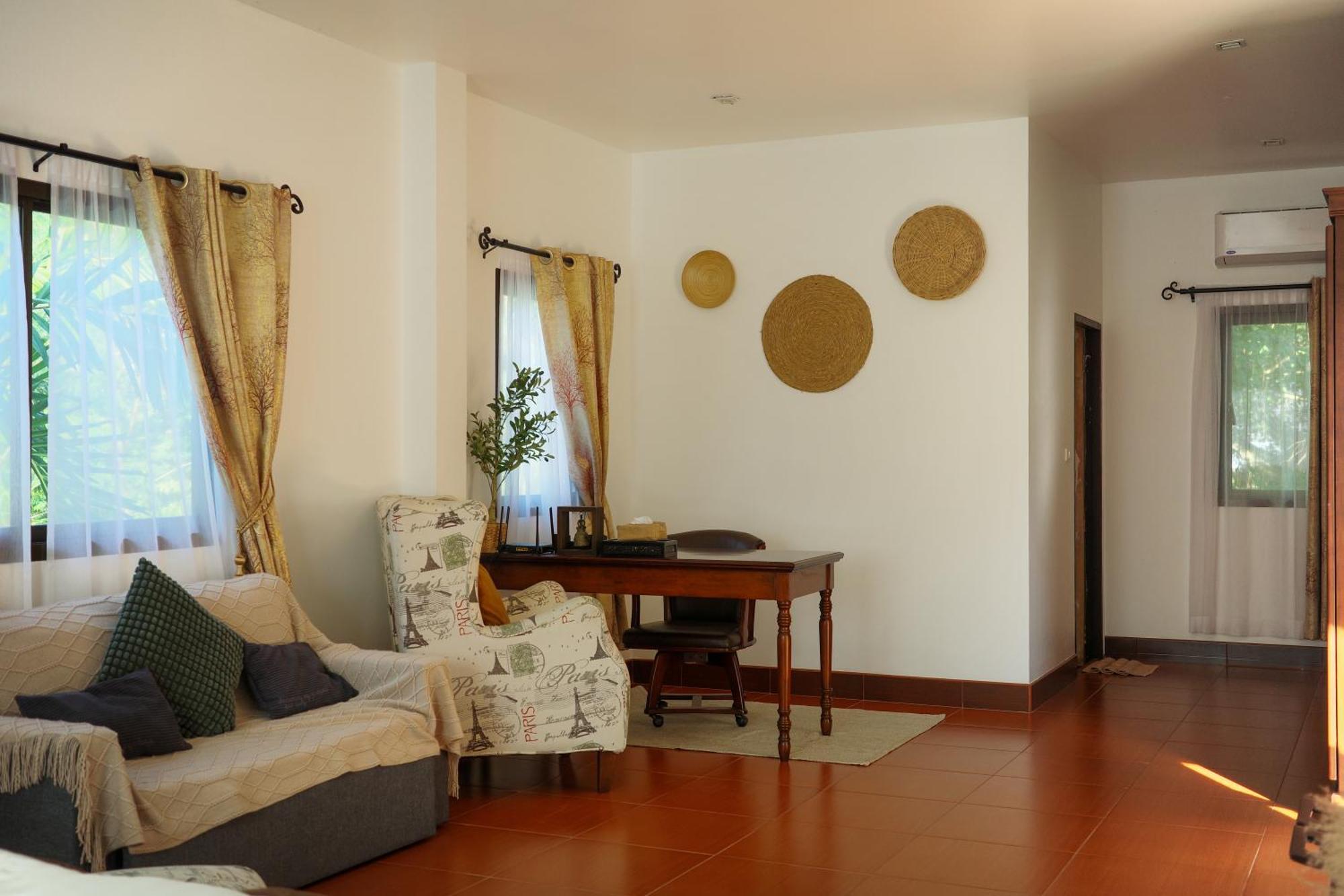 Beachfront Pool Villa Pantai Kamala Bagian luar foto