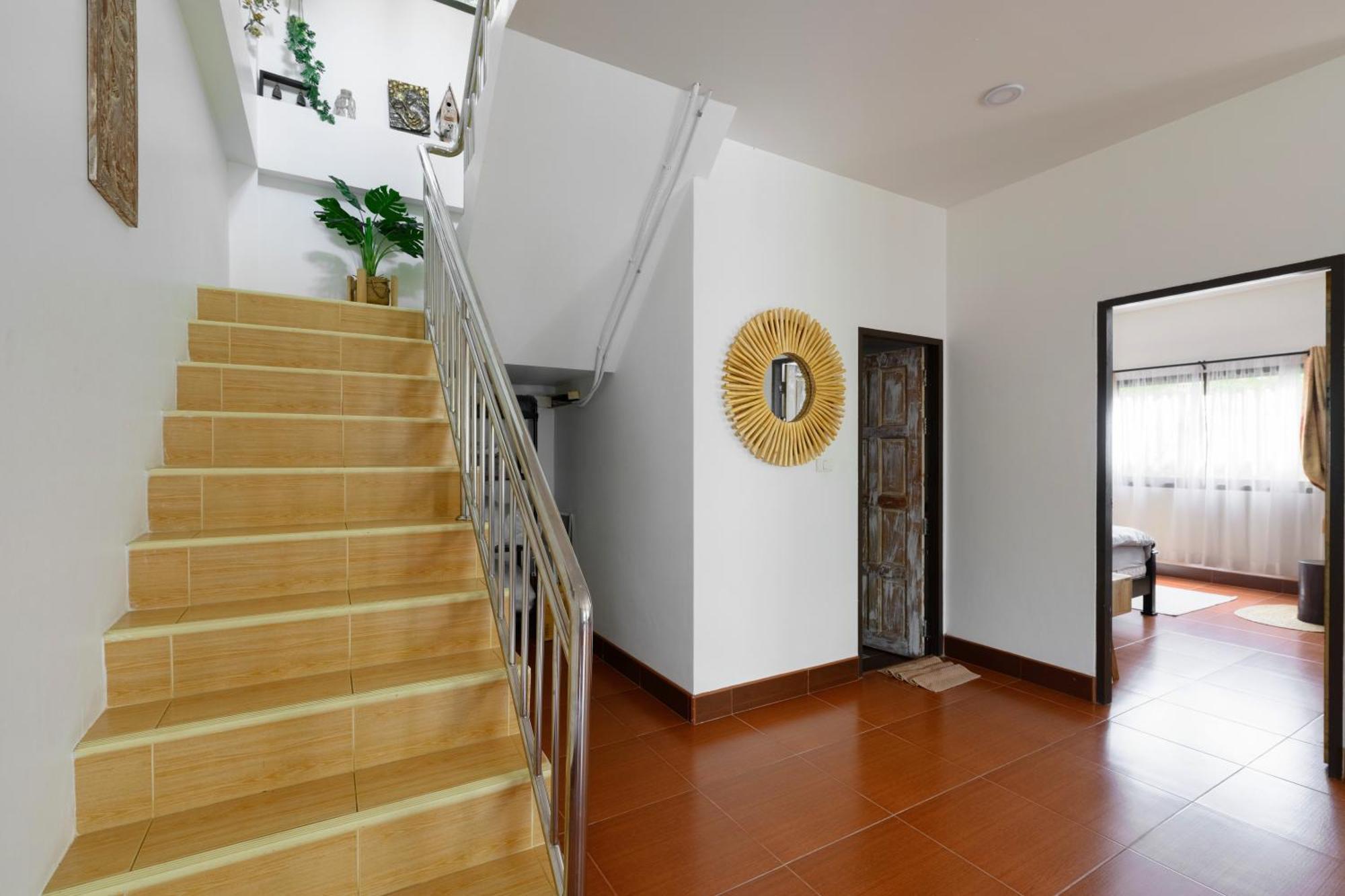Beachfront Pool Villa Pantai Kamala Bagian luar foto