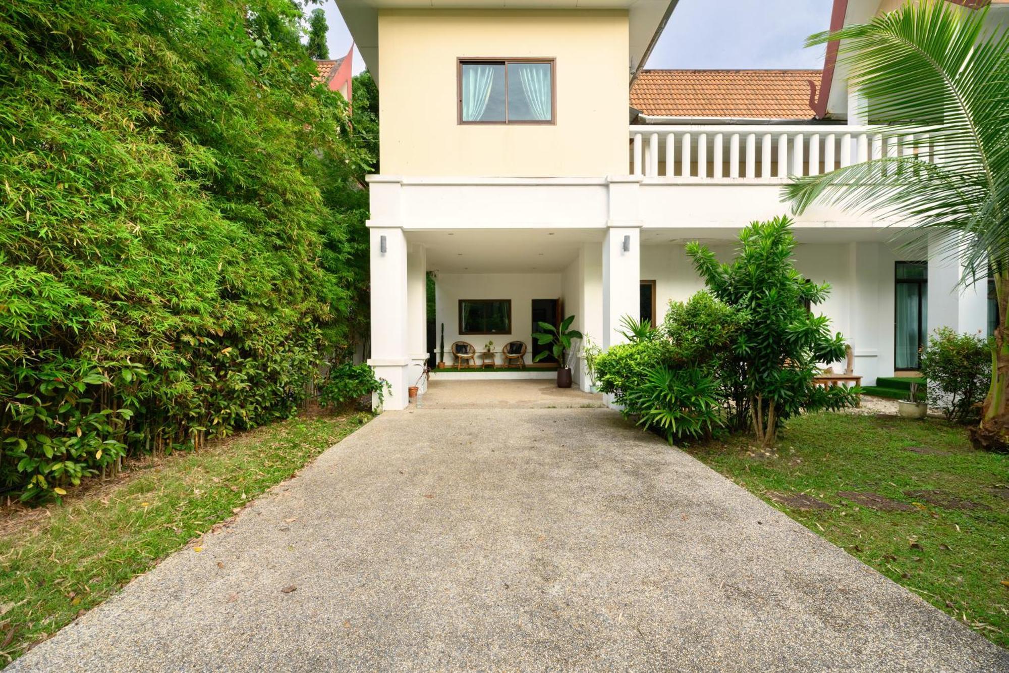 Beachfront Pool Villa Pantai Kamala Bagian luar foto