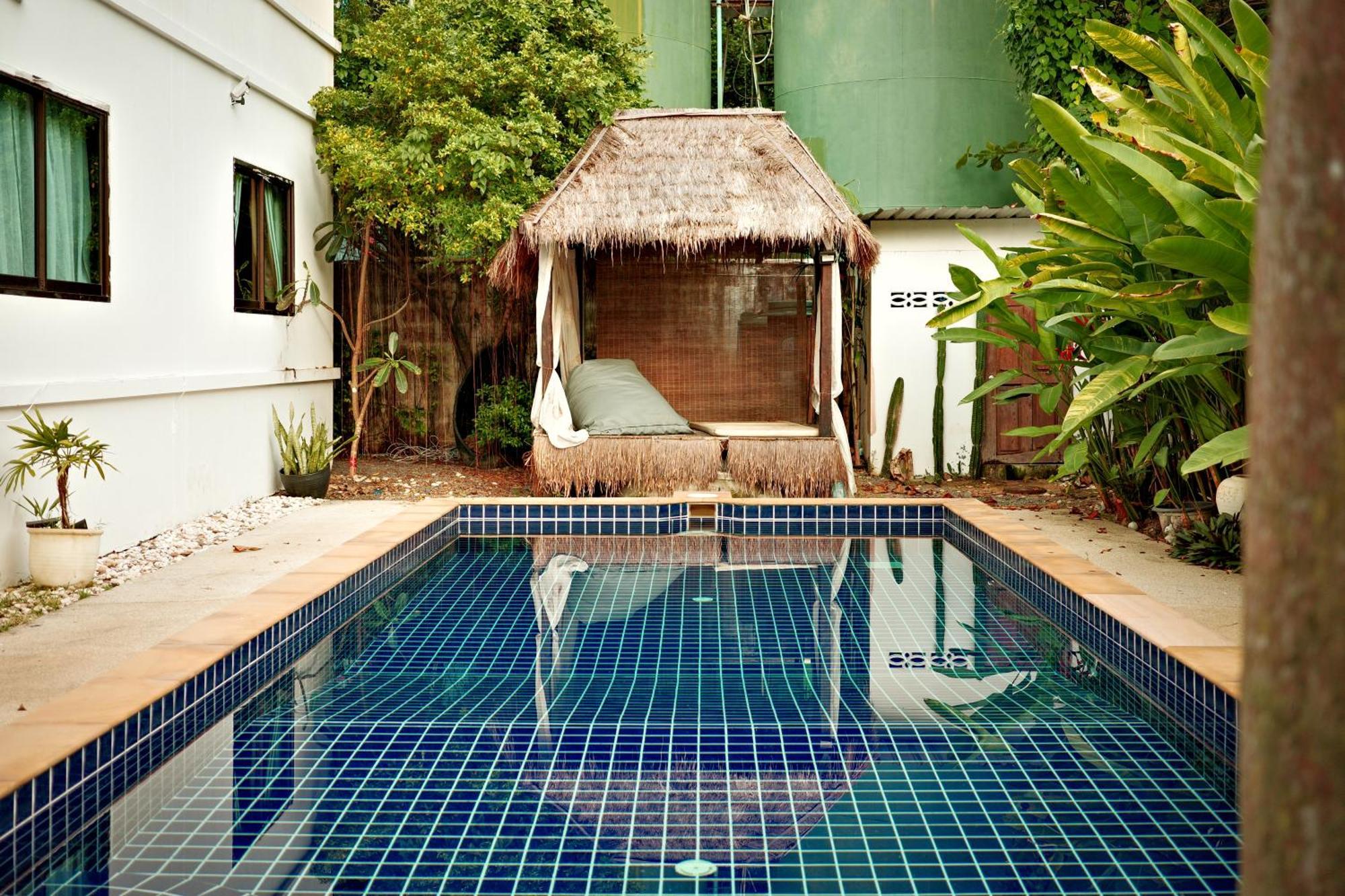 Beachfront Pool Villa Pantai Kamala Bagian luar foto