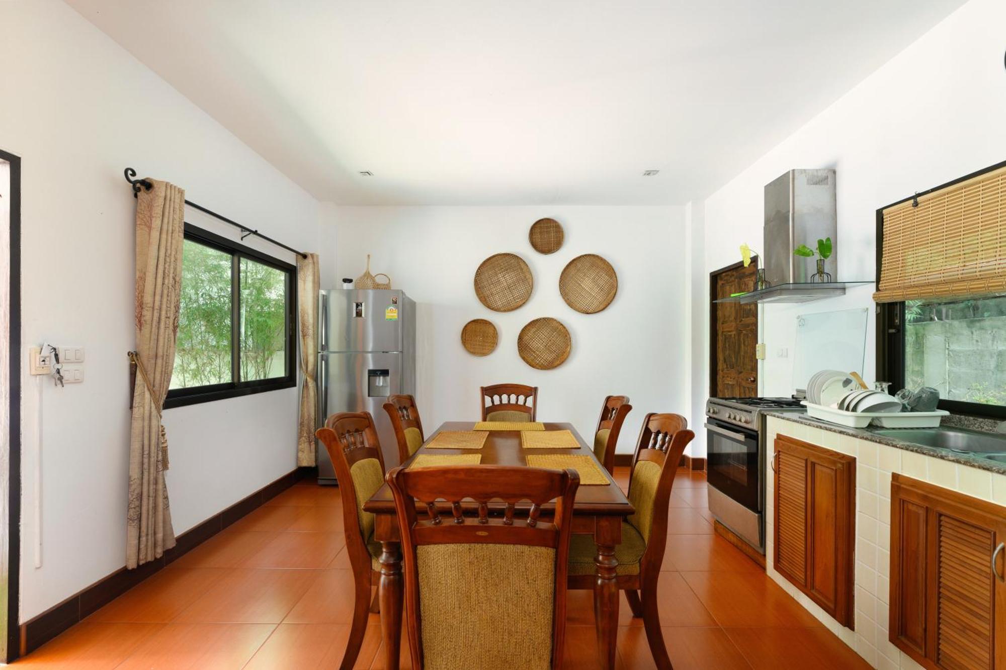 Beachfront Pool Villa Pantai Kamala Bagian luar foto